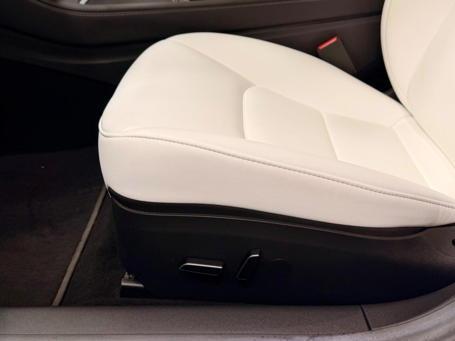 Used Tesla Model 3 for sale - 77824947: Photo 27