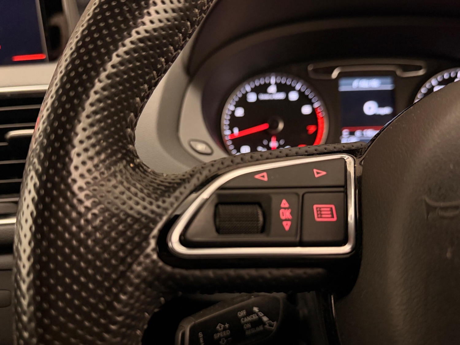 Used Audi Q3 2014 for sale - 77658506: Photo 22