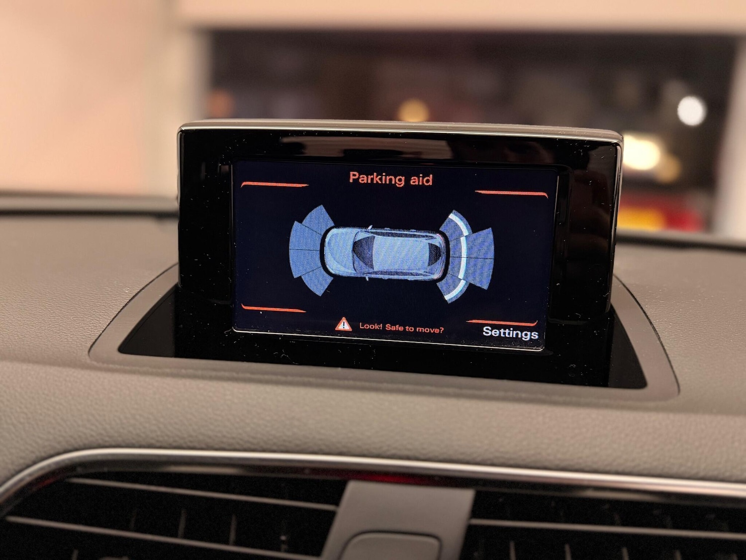 Used Audi Q3 2014 for sale - 77658506: Photo 28