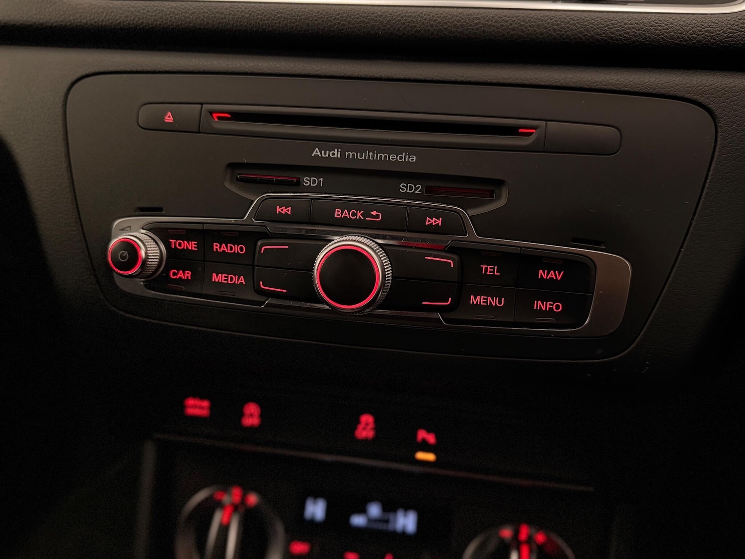 Used Audi Q3 2014 for sale - 77658506: Photo 39