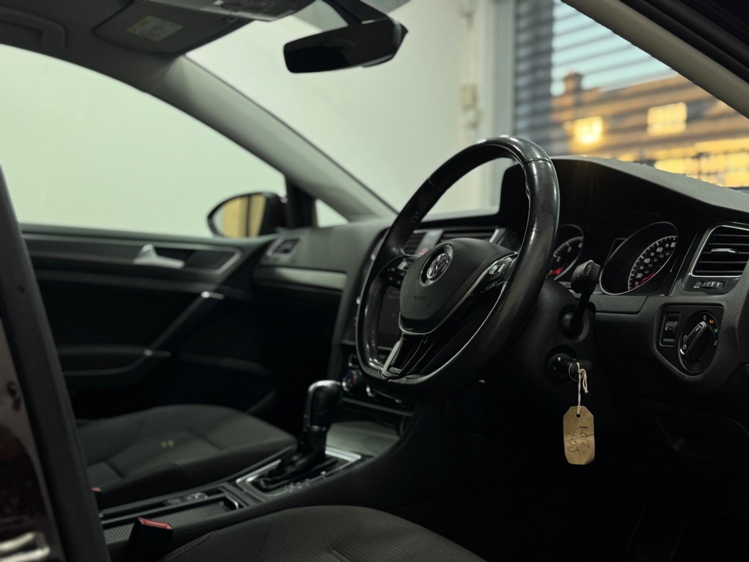 Used Volkswagen Golf 2017 for sale - 77940136: Photo 15