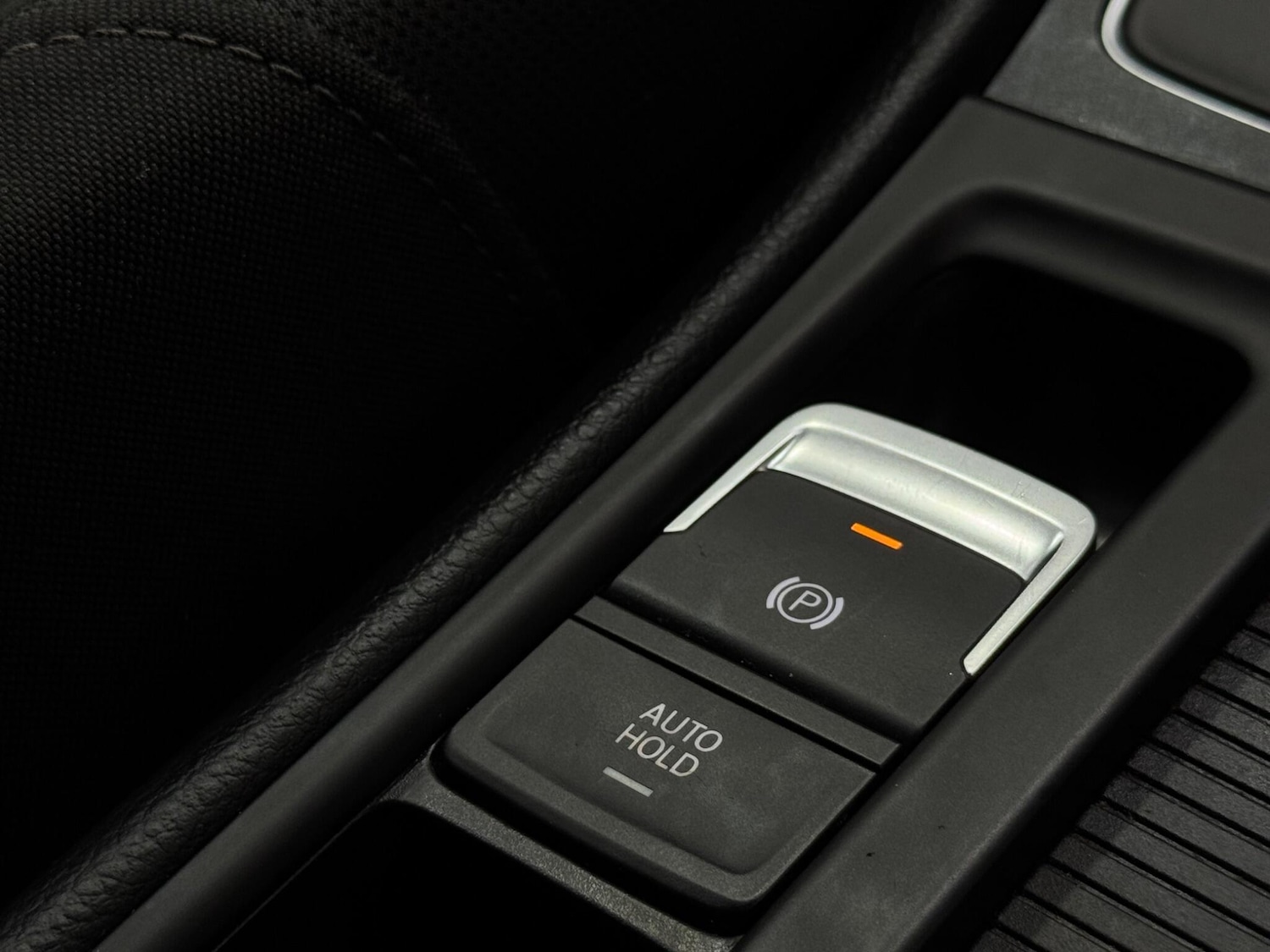 Used Volkswagen Golf 2017 for sale - 77940136: Photo 20