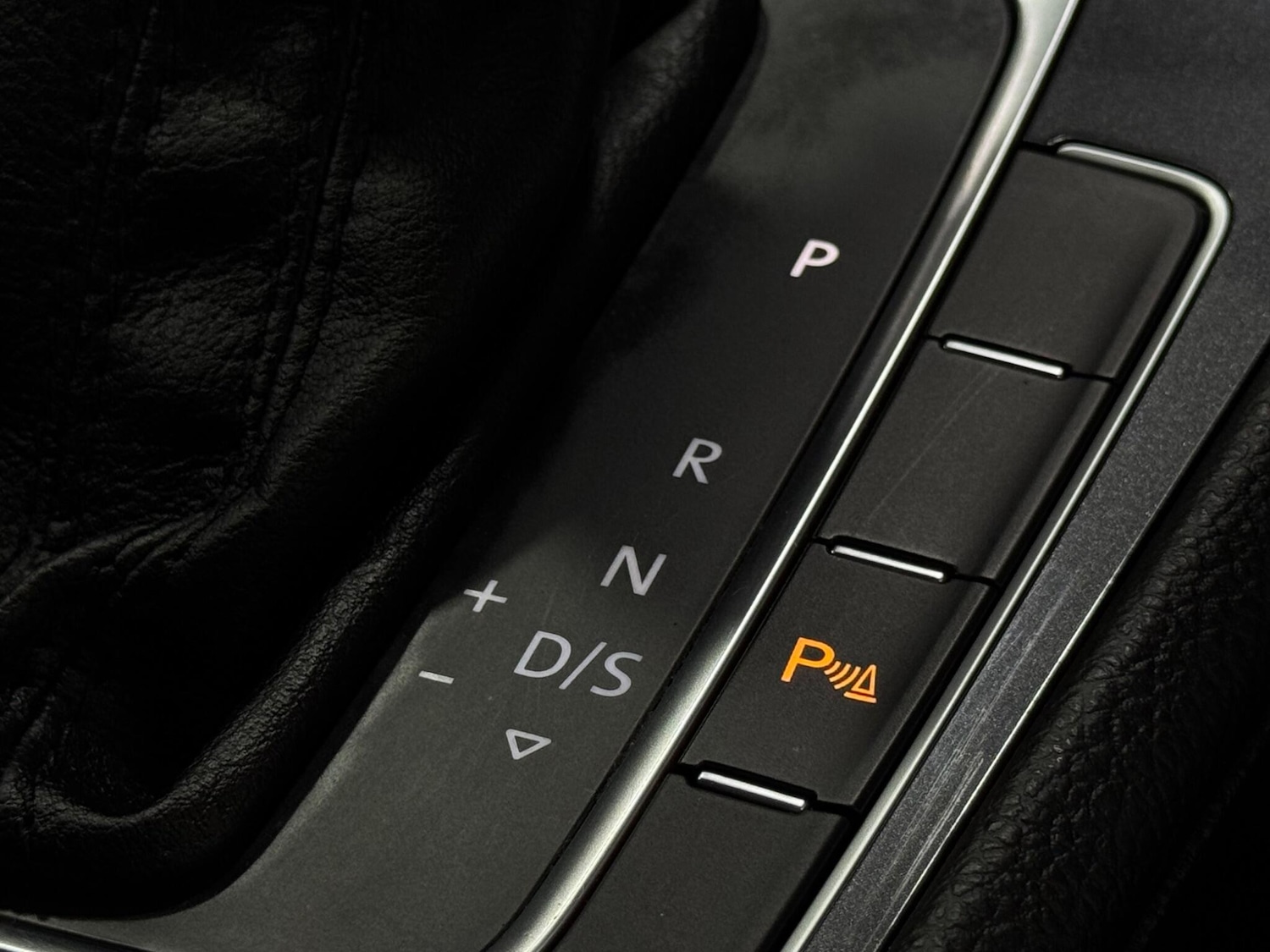 Used Volkswagen Golf 2017 for sale - 77940136: Photo 25