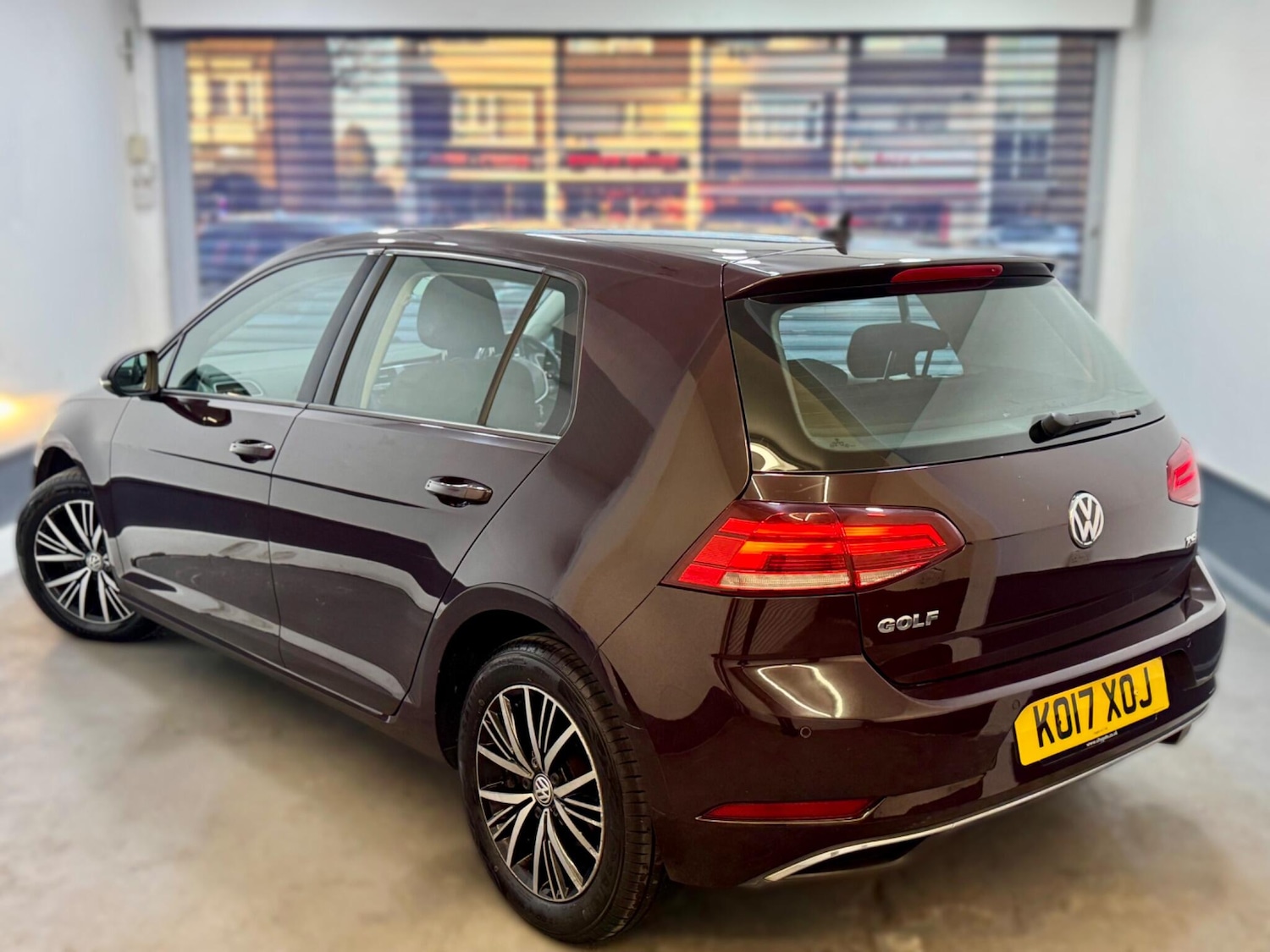 Used Volkswagen Golf 2017 for sale - 77940136: Photo 5
