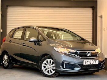 Used Honda Jazz 2018 for sale - 77704822: Photo