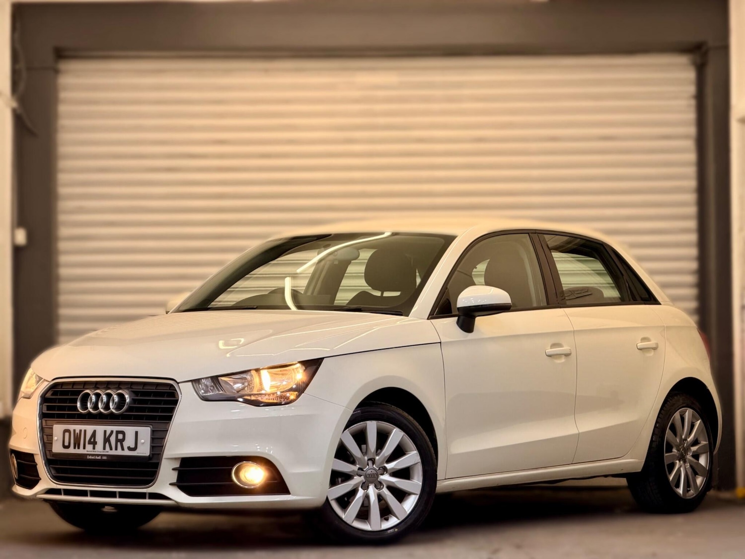 Used Audi A1 for sale - 77808540: Photo 2