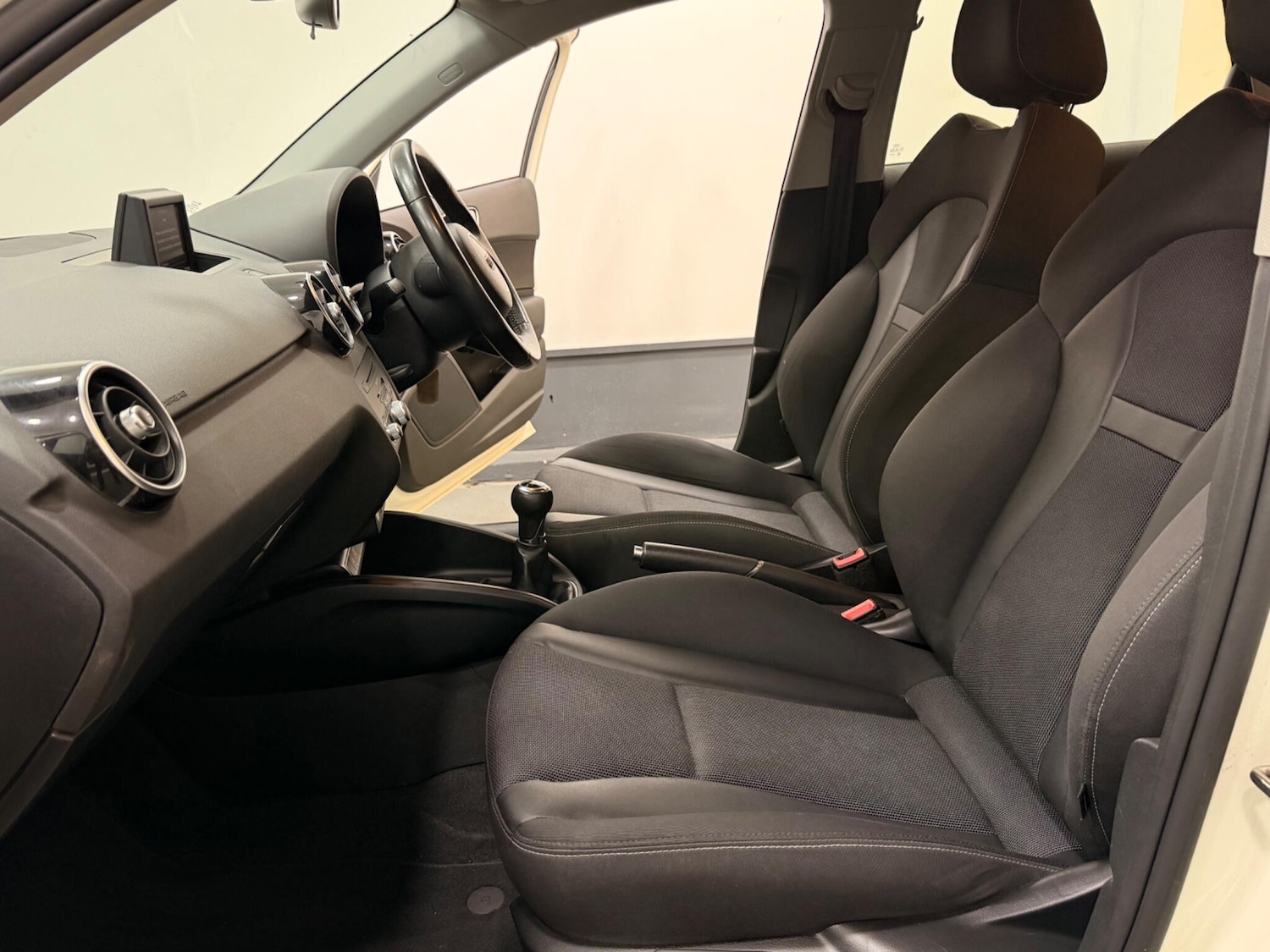 Used Audi A1 for sale - 77808540: Photo 29