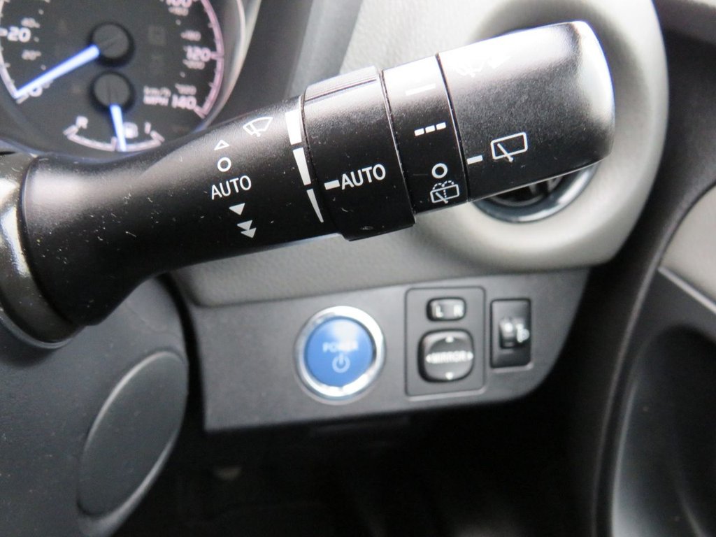 Used Toyota Yaris 2018 for sale - 77080382: Photo 19