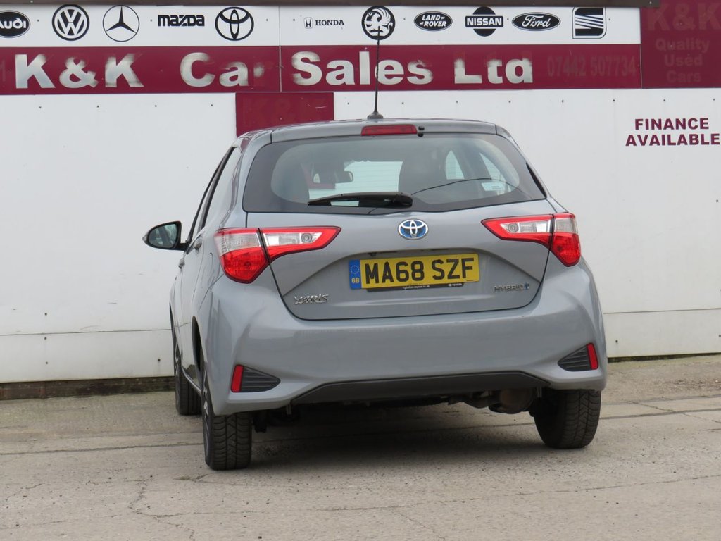 Used Toyota Yaris 2018 for sale - 77080382: Photo 33