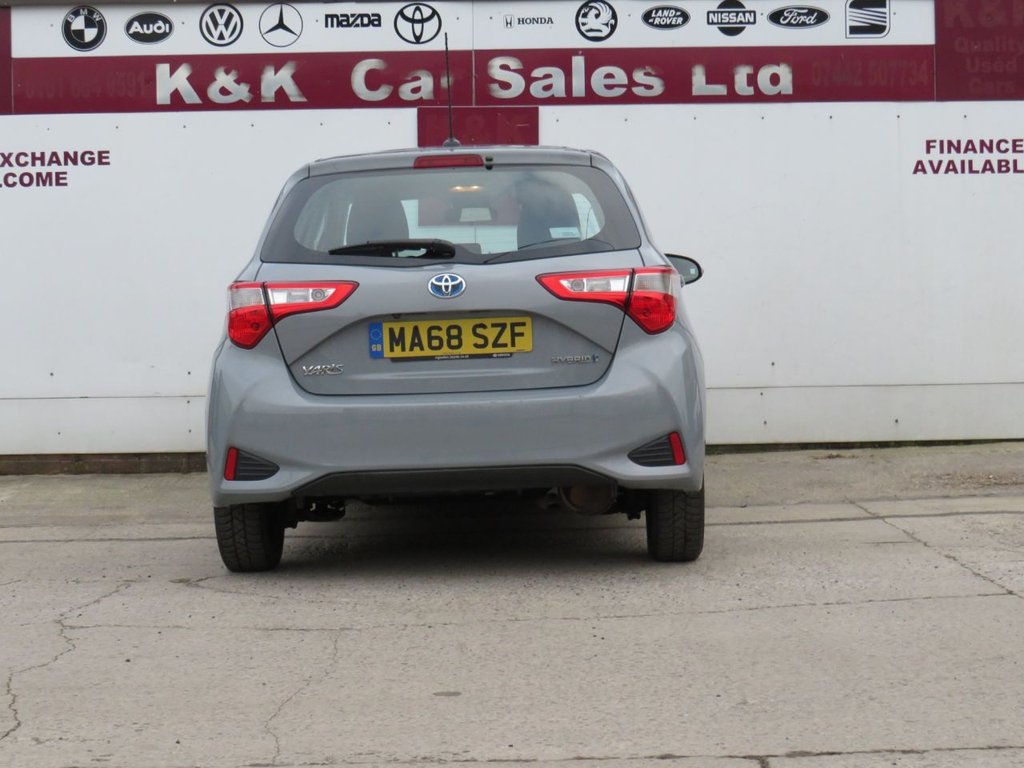 Used Toyota Yaris 2018 for sale - 77080382: Photo 4