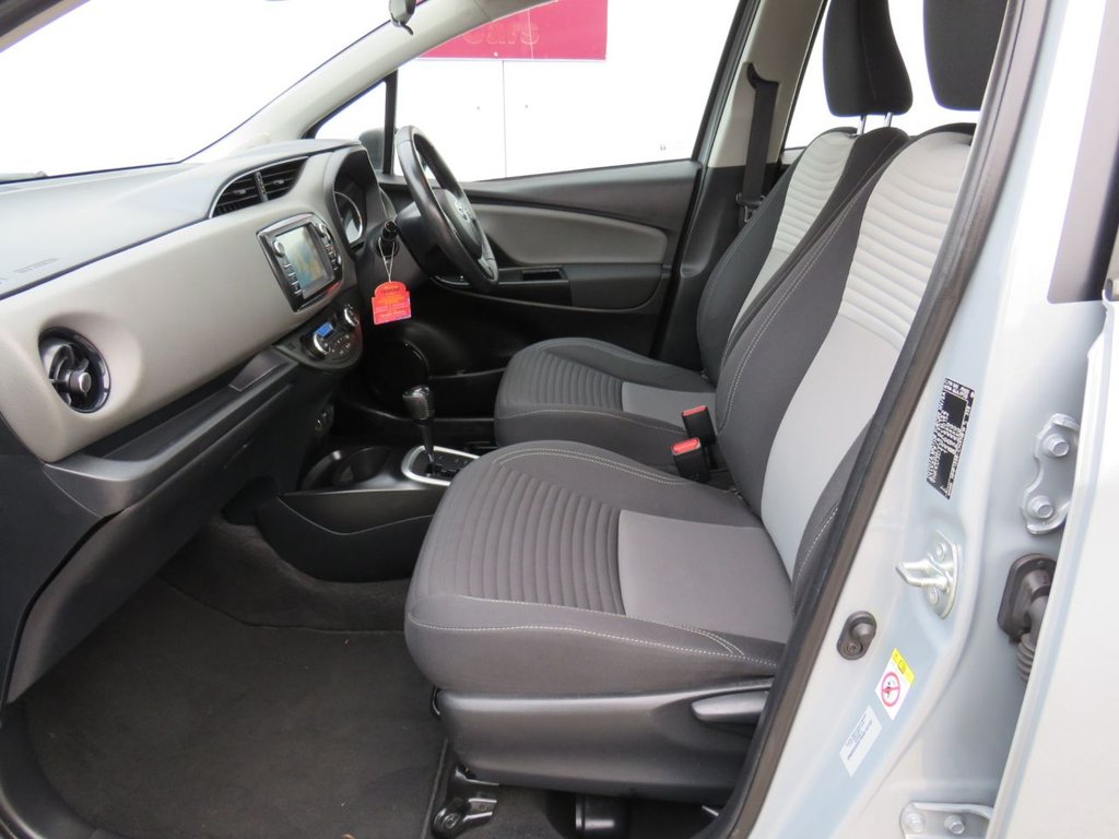 Used Toyota Yaris 2018 for sale - 77080382: Photo 9