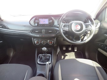 Used Fiat Tipo 2017 for sale - 78738451: Photo