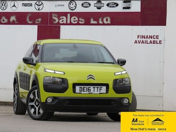 Used Citroen C4 Cactus 2016 for sale - 79574385: Photo