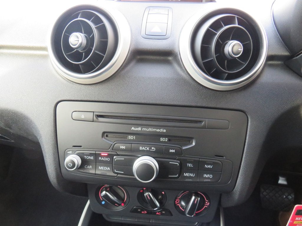 Used Audi A1 2011 for sale - 77053637: Photo 16