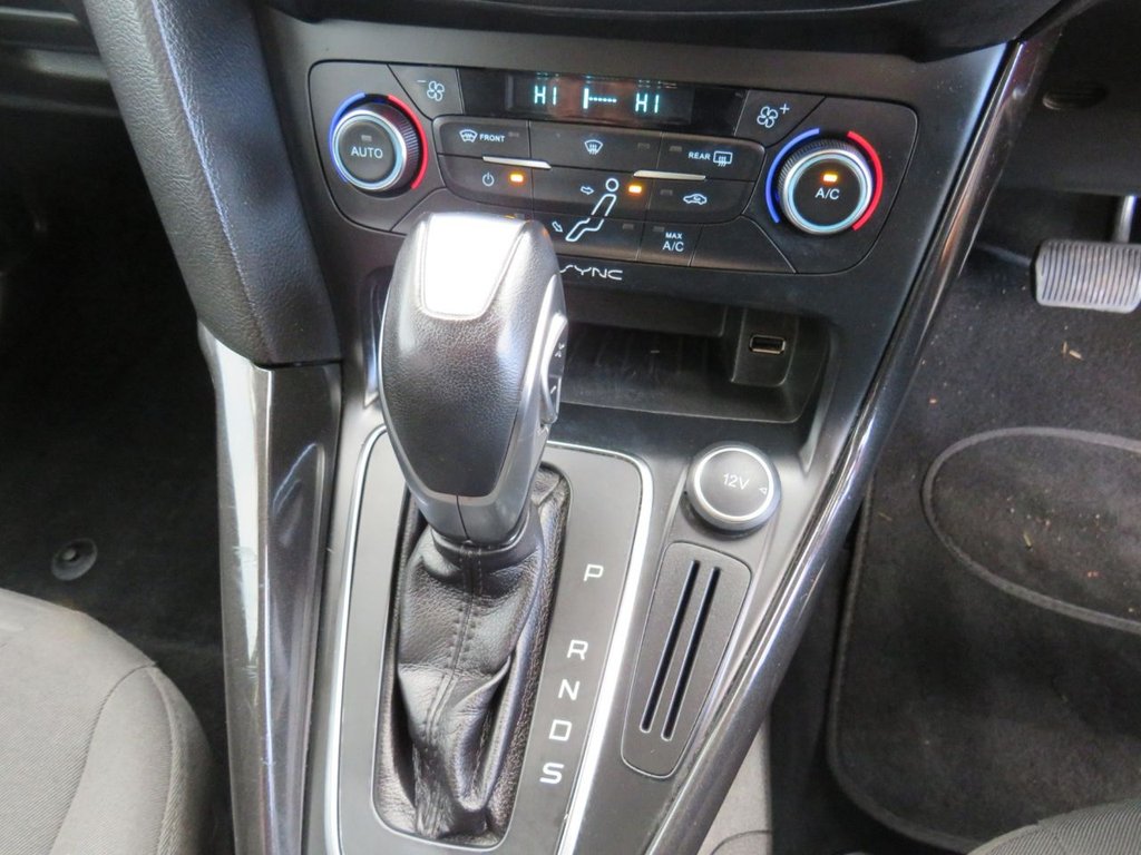 Used Ford Focus 2015 for sale - 76950377: Photo 14