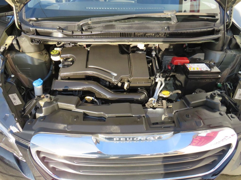 Used Peugeot 108 2014 for sale - 76660633: Photo 13