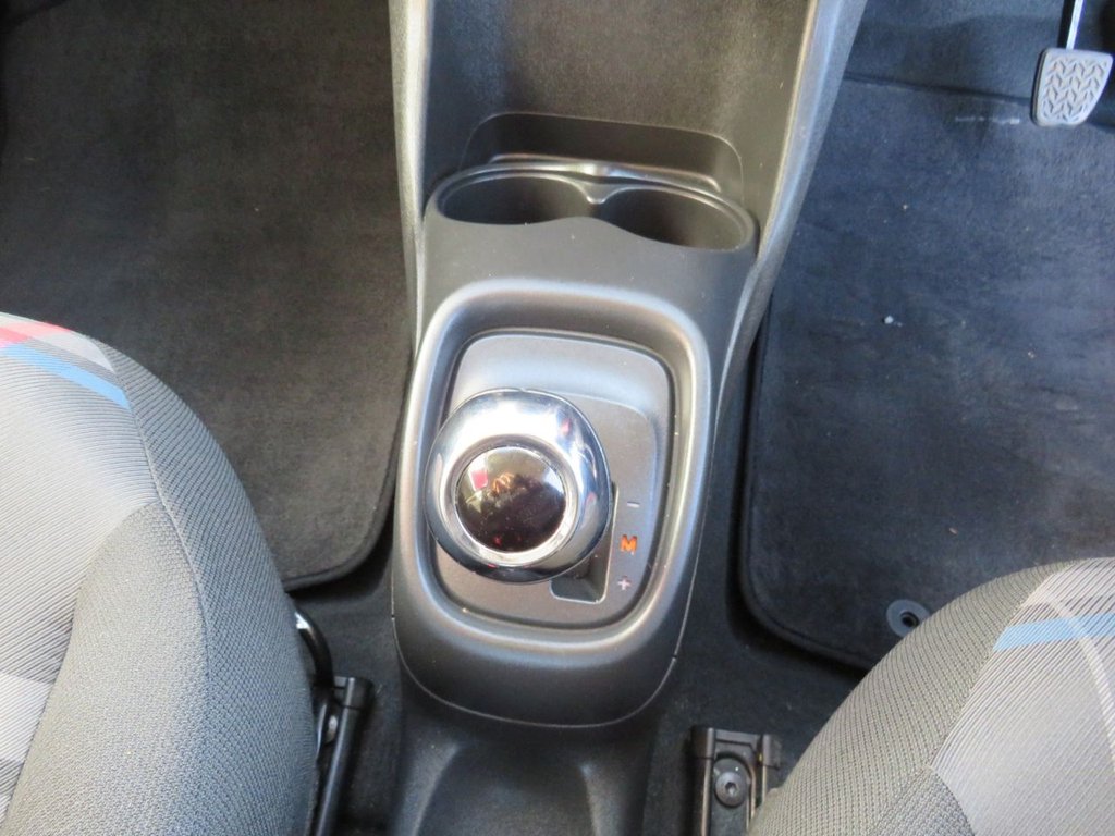 Used Peugeot 108 2014 for sale - 76660633: Photo 14