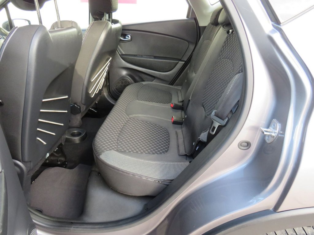 Used Renault Captur 2017 for sale - 76520758: Photo 10