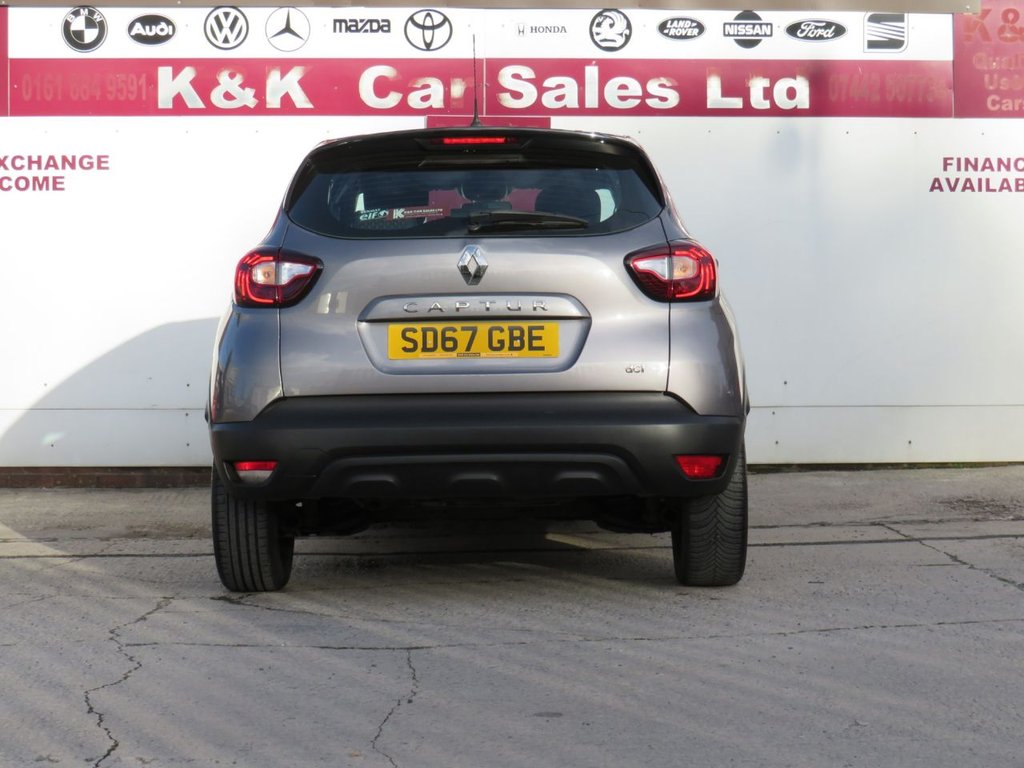 Used Renault Captur 2017 for sale - 76520758: Photo 4