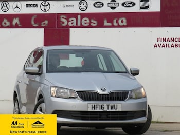 Used Skoda Fabia 2016 for sale - 79409410: Photo