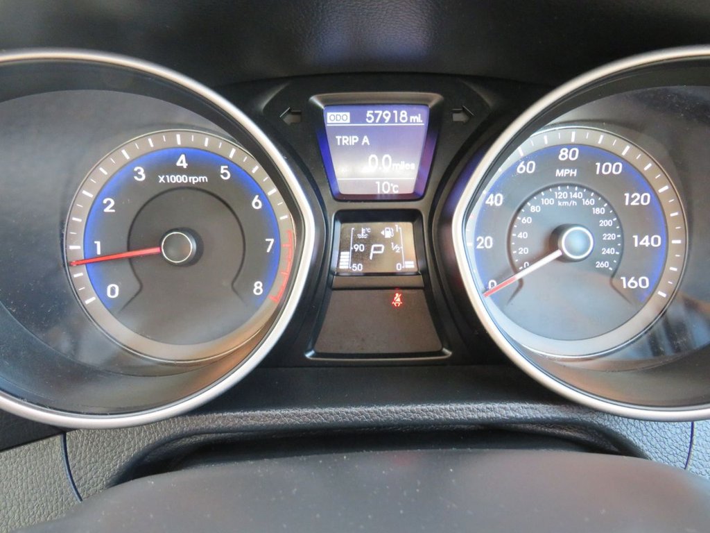 Used Hyundai i30 2014 for sale - 76482362: Photo 12