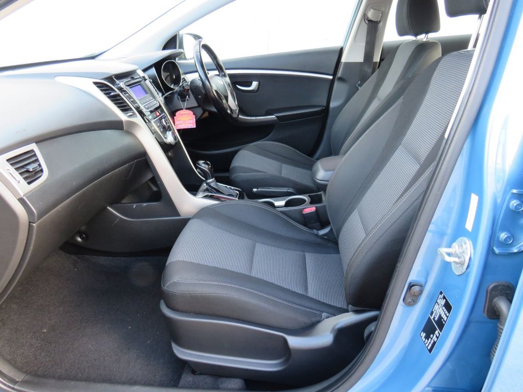 Used Hyundai i30 2014 for sale - 76482362: Photo 9