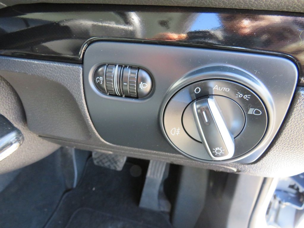 Used Volkswagen Golf 2011 for sale - 78082683: Photo 19