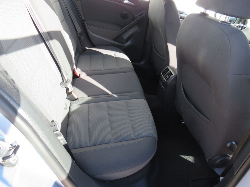 Used Volkswagen Golf 2011 for sale - 78082683: Photo 8