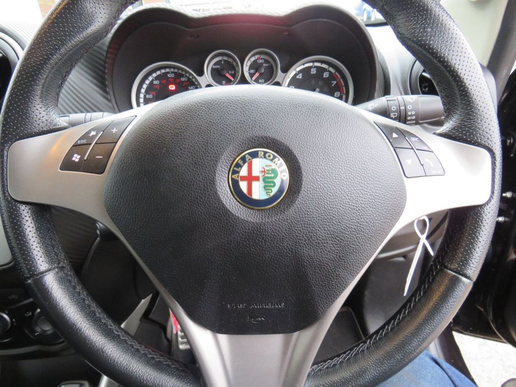 Used Alfa Romeo MiTo 2012 for sale - 77276009: Photo 17