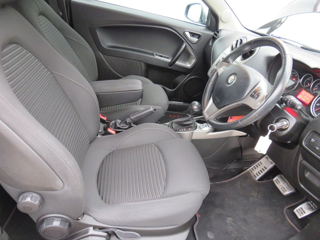 Used Alfa Romeo MiTo 2012 for sale - 77276009: Photo 7