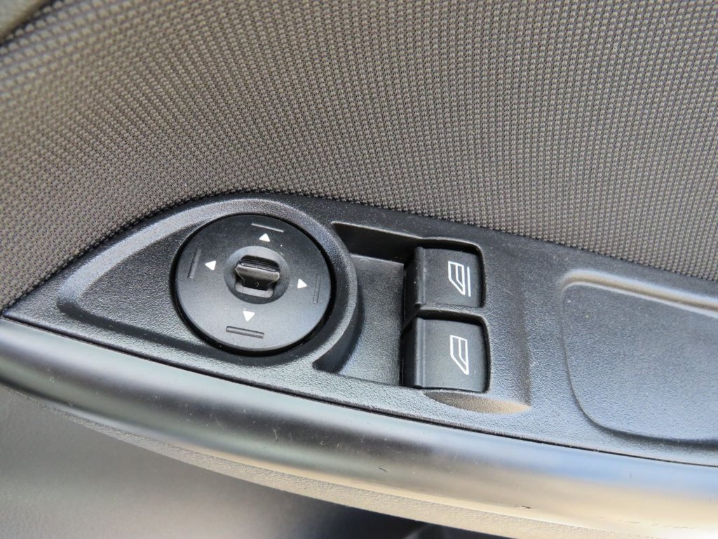 Used Ford Focus 2013 for sale - 78200878: Photo 19