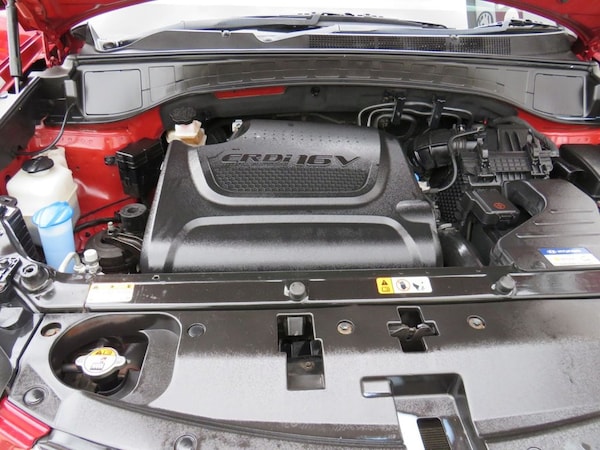 Used Hyundai Santa Fe 2015 for sale - 75745942: Photo 17