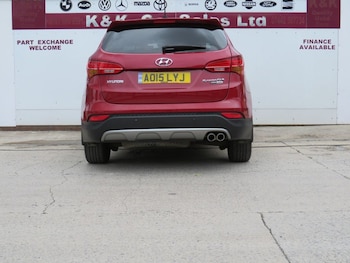 Used Hyundai Santa Fe 2015 for sale - 75745942: Photo