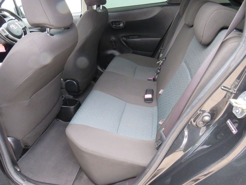 Used Toyota Yaris 2012 for sale - 77463398: Photo 10