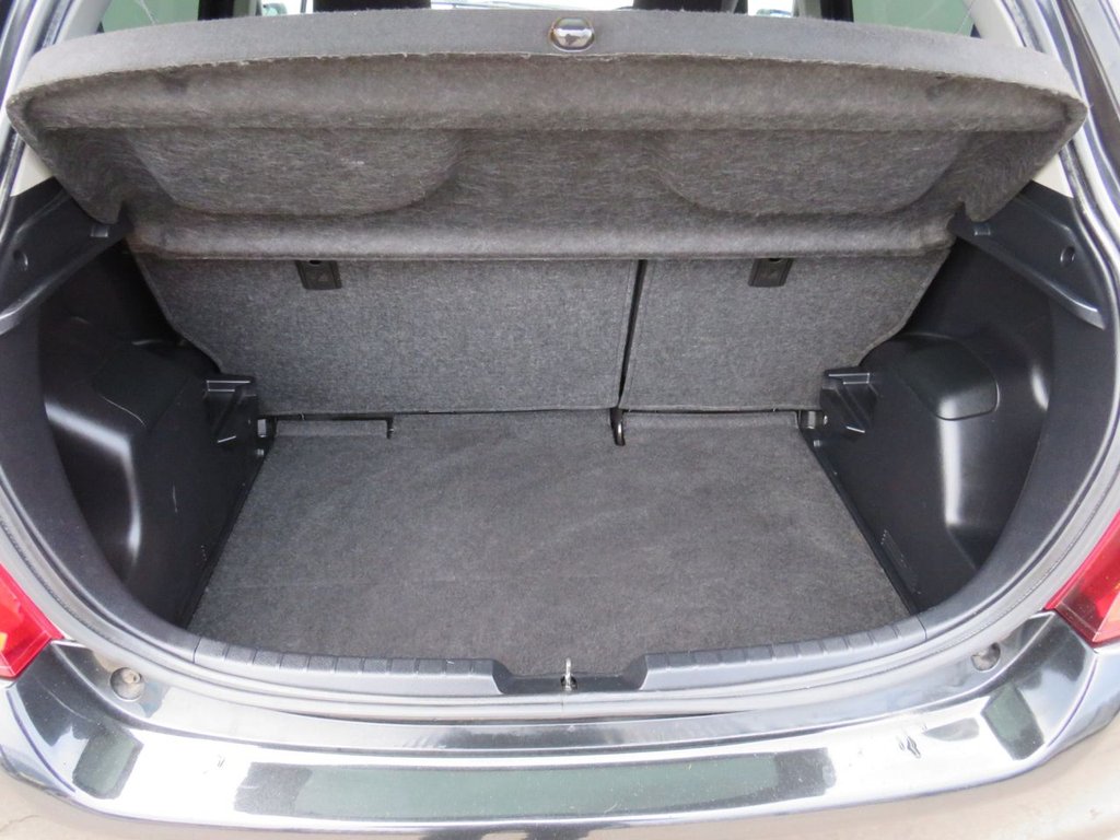 Used Toyota Yaris 2012 for sale - 77463398: Photo 11