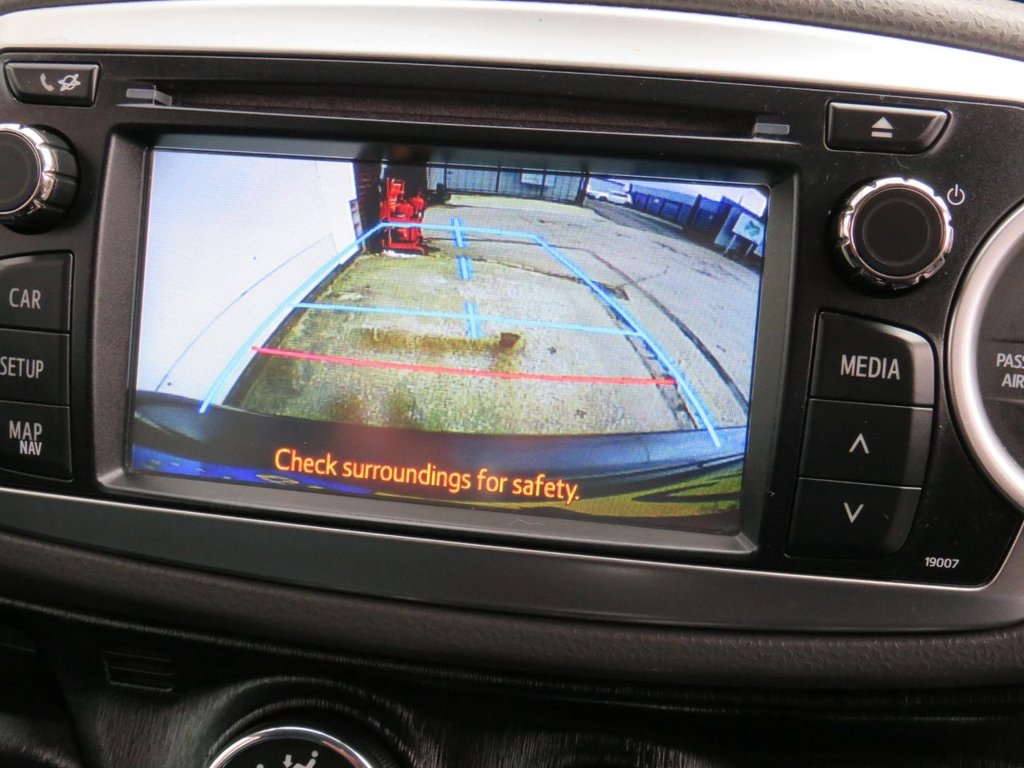 Used Toyota Yaris 2012 for sale - 77463398: Photo 16