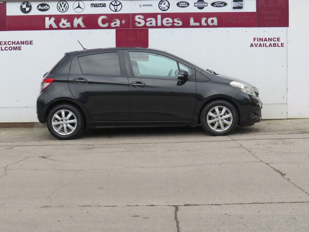 Used Toyota Yaris 2012 for sale - 77463398: Photo 3