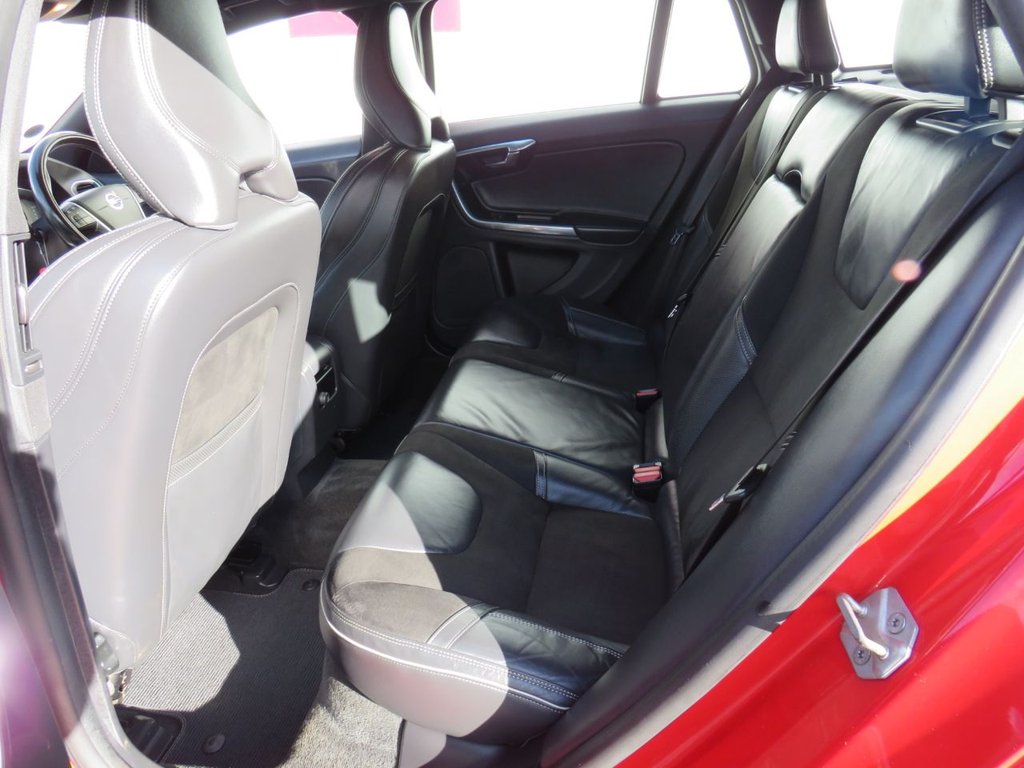 Used Volvo V60 2015 for sale - 76386200: Photo 10