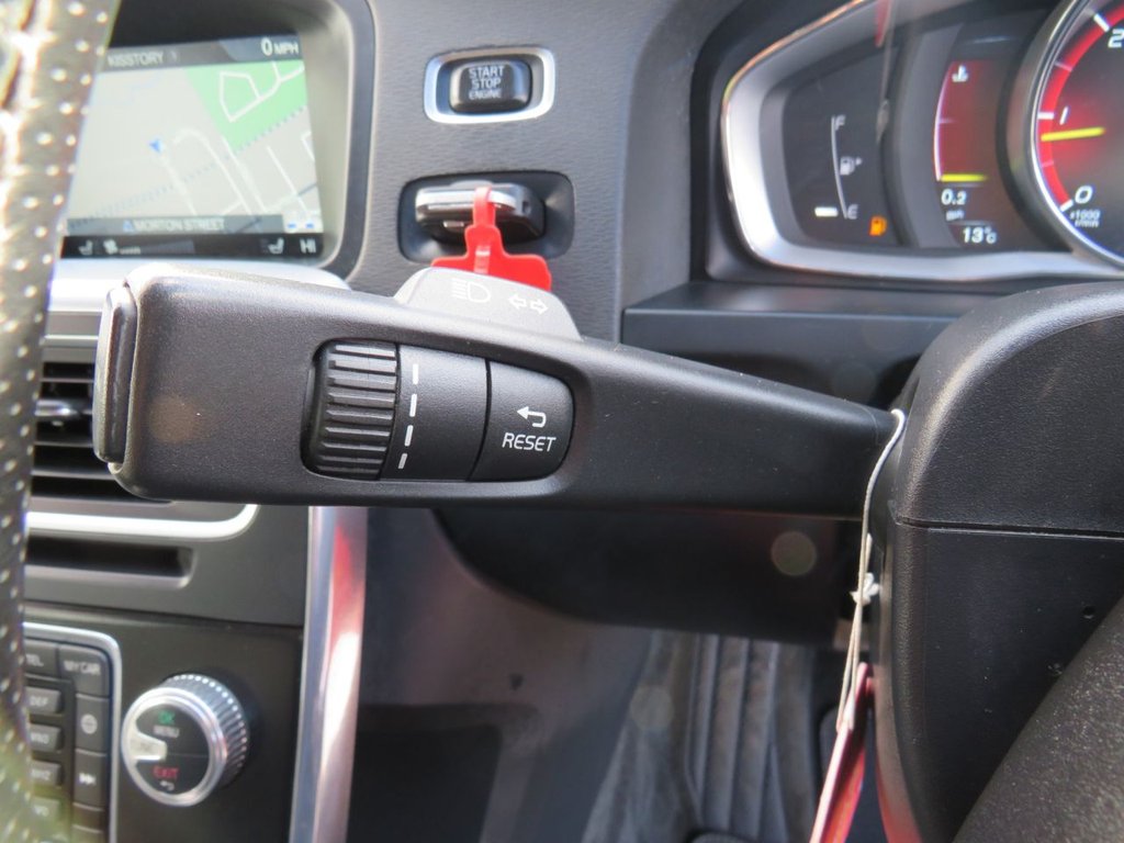 Used Volvo V60 2015 for sale - 76386200: Photo 17