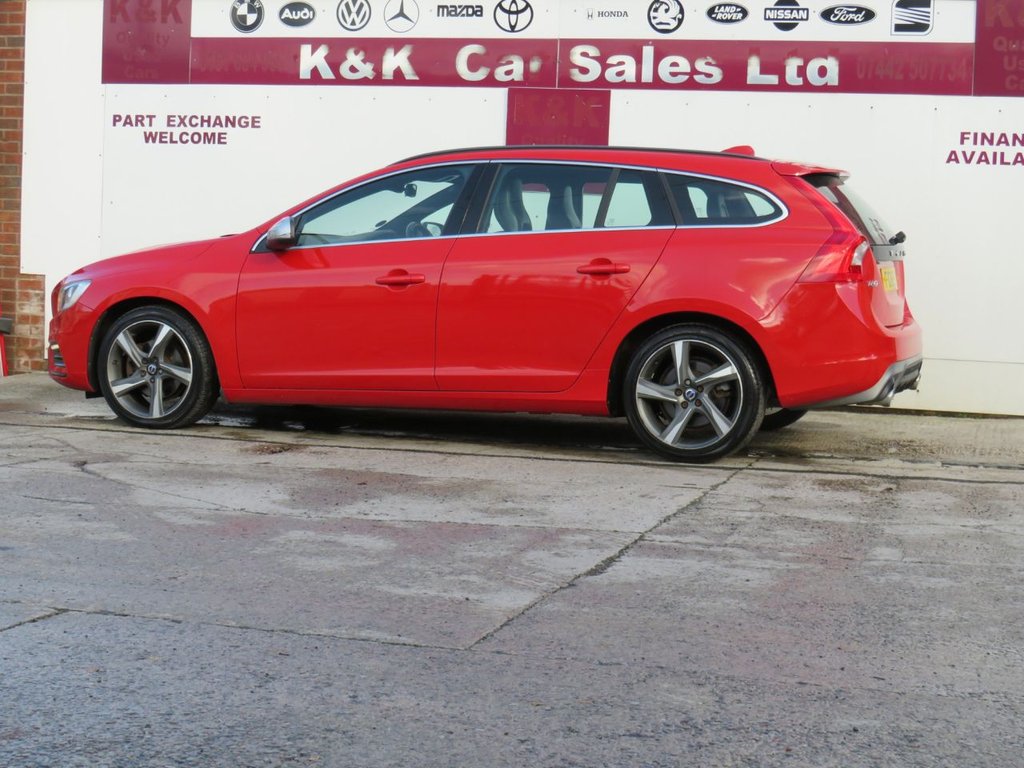 Used Volvo V60 2015 for sale - 76386200: Photo 31