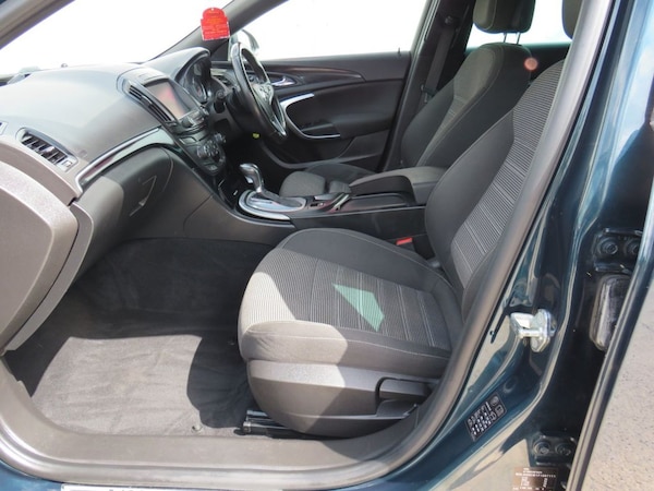 Used Vauxhall Insignia 2015 for sale - 75487830: Photo 9