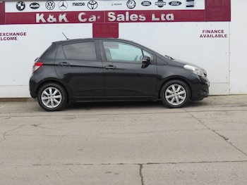 Used Toyota Yaris 2012 for sale - 77636666: Photo