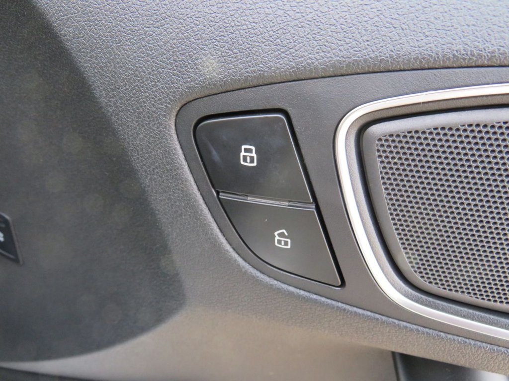 Used Audi A1 2012 for sale - 77399751: Photo 19