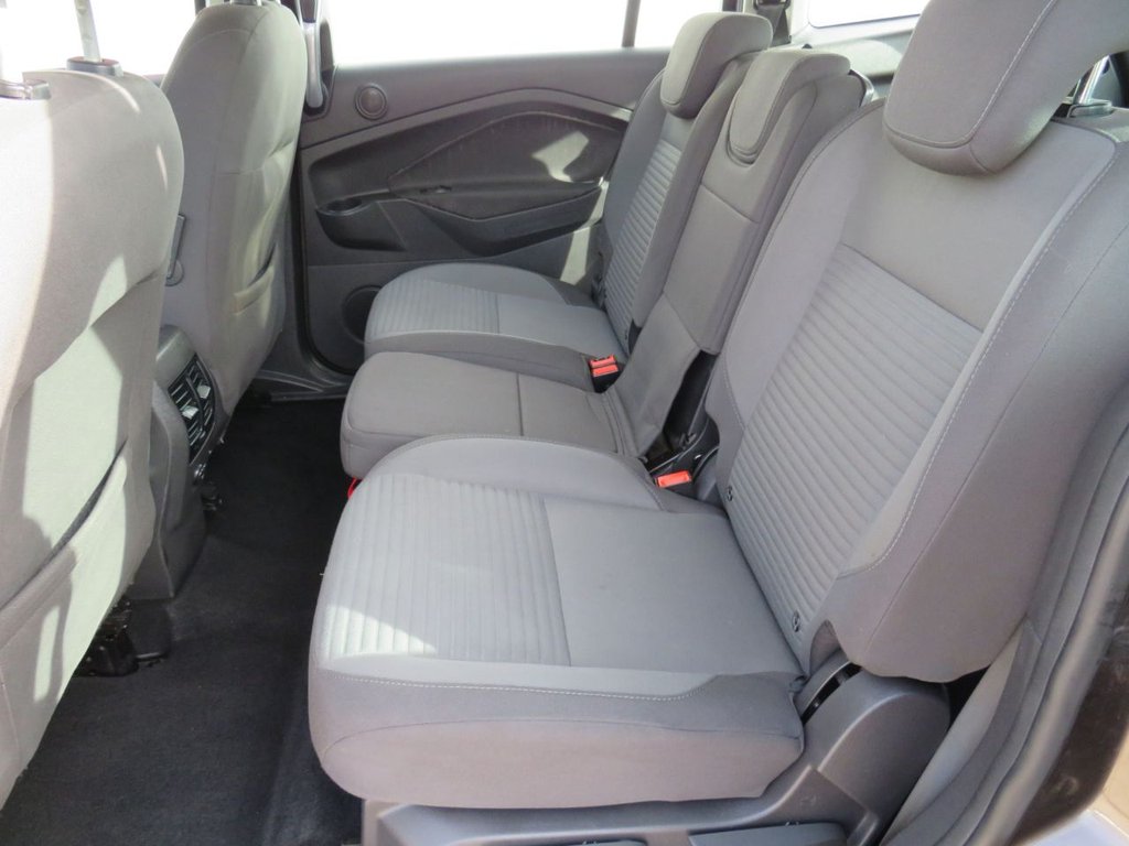 Used Ford Grand C-Max 2018 for sale - 76245286: Photo 11