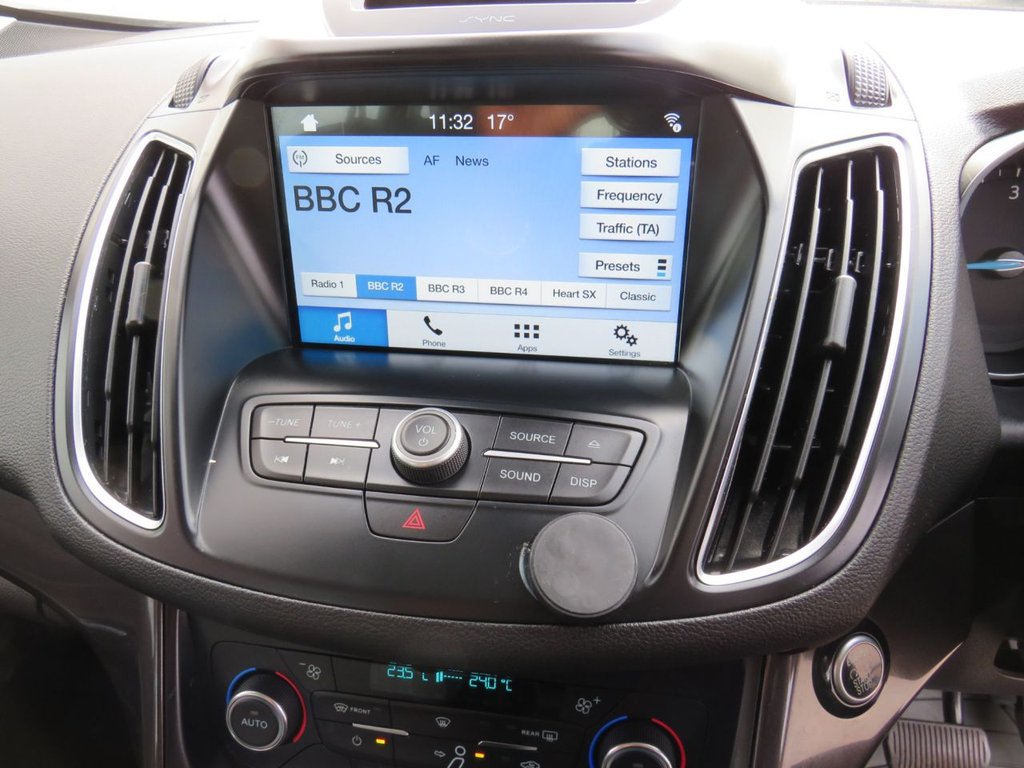 Used Ford Grand C-Max 2018 for sale - 76245286: Photo 17