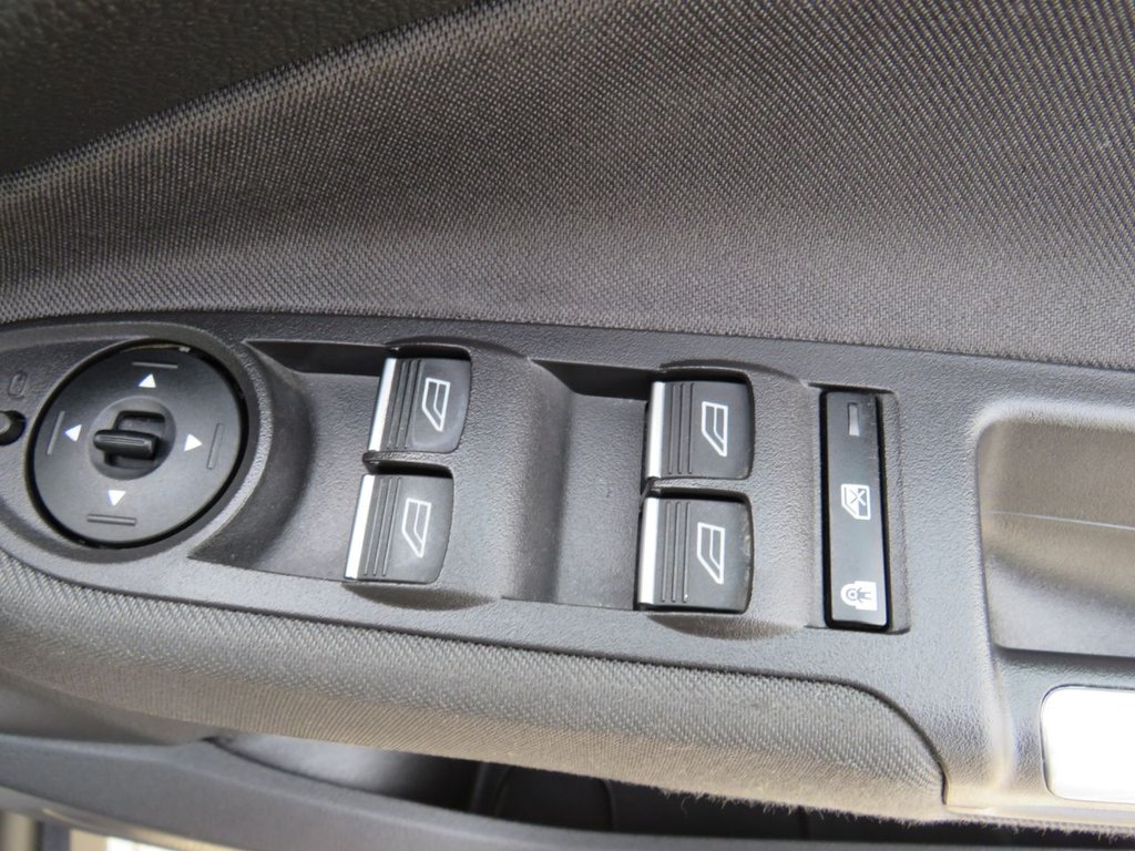 Used Ford Grand C-Max 2018 for sale - 76245286: Photo 21