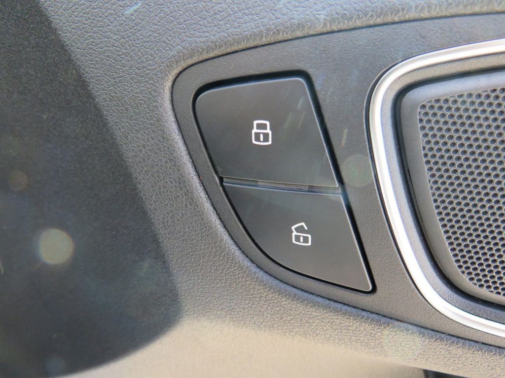 Used Audi A1 2012 for sale - 76510256: Photo 22