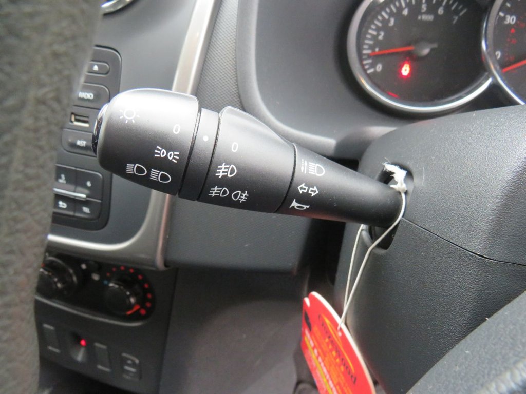 Used Dacia Sandero Stepway 2016 for sale - 77879444: Photo 17