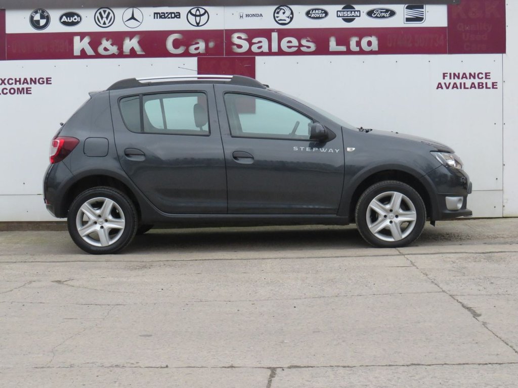 Used Dacia Sandero Stepway 2016 for sale - 77879444: Photo 3