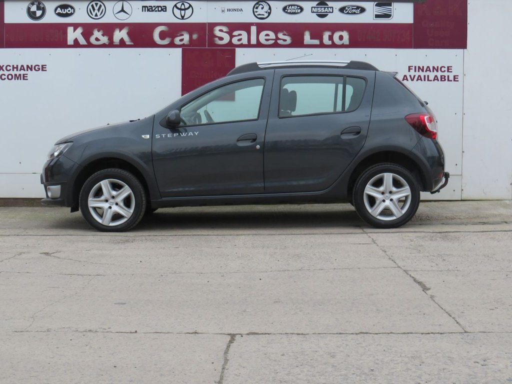 Used Dacia Sandero Stepway 2016 for sale - 77879444: Photo 5